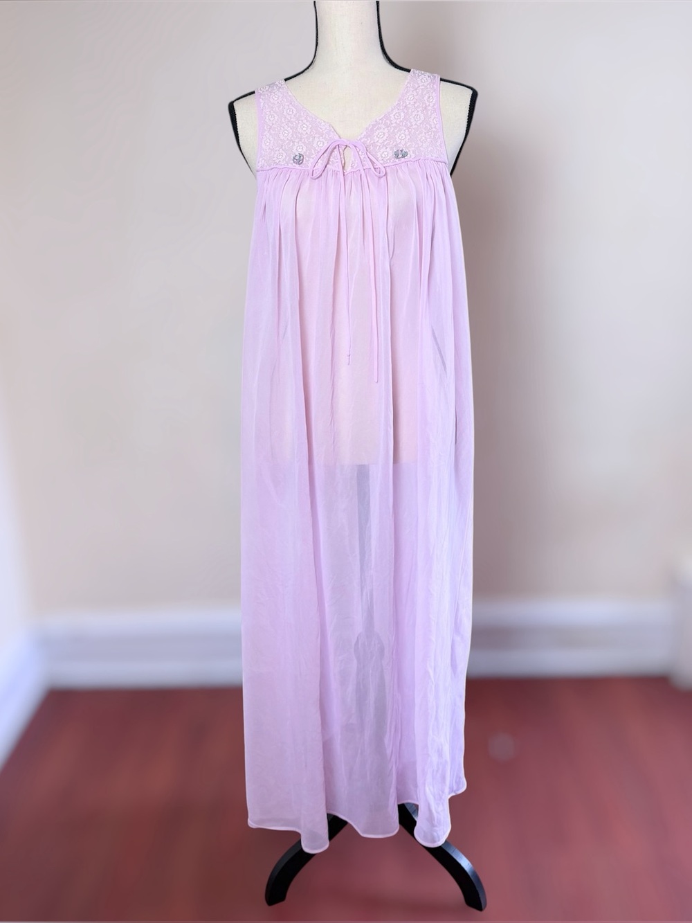 Vintage 1960s GMC Women's M Pale Lavender Sheer Chiffon Nightgown
